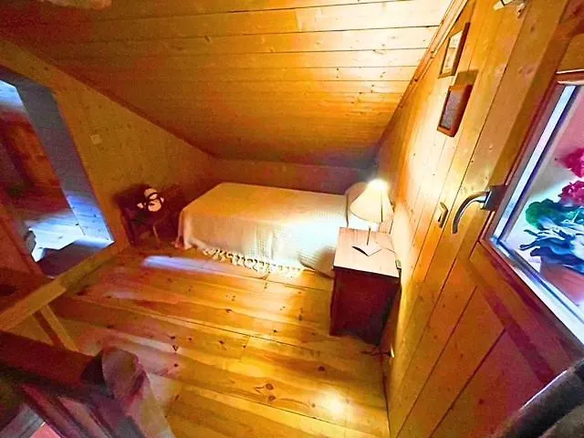 Le Petit Chalet La Roumano Aiguilles 0*,  Fransa